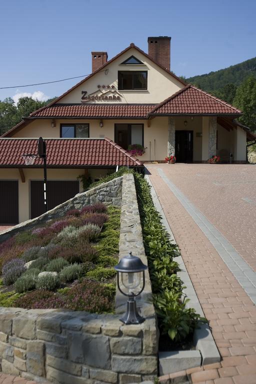 Zagorzanka Pensjonat Rehabilitacyjno-Rekreacyjny Sis Dziadkowiec - Spolka Jawna Mszana Dolna Bagian luar foto
